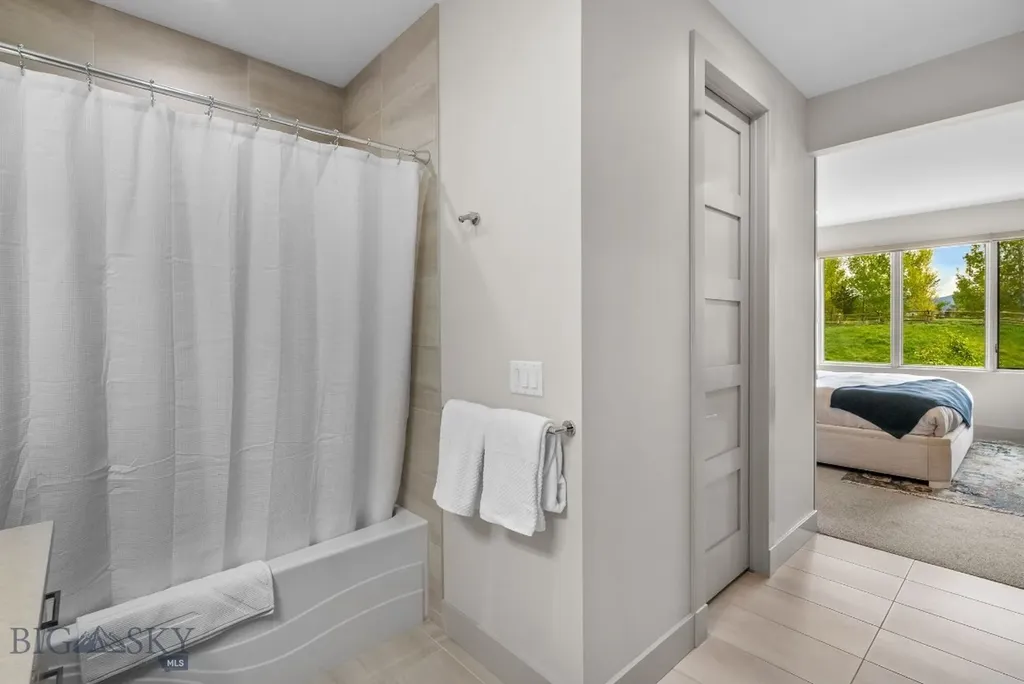 10 Caymus Lane Bozeman MT 59718