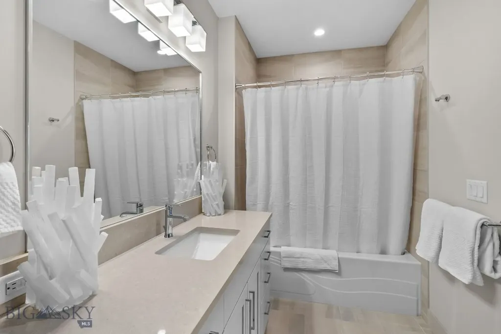 10 Caymus Lane Bozeman MT 59718