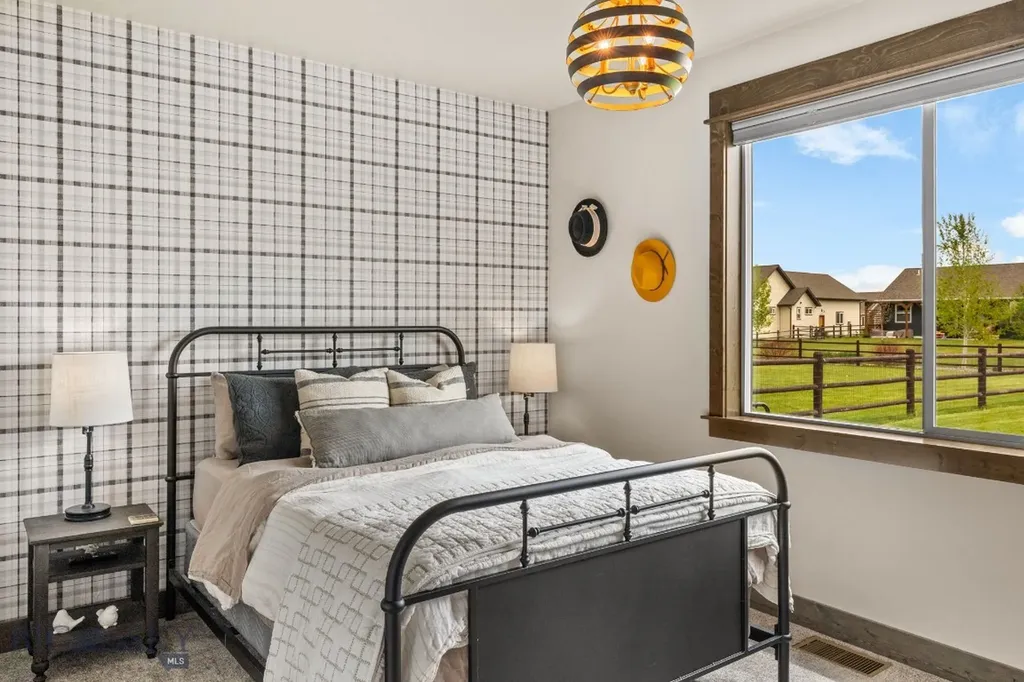 108 Travelers Way Manhattan MT 59741