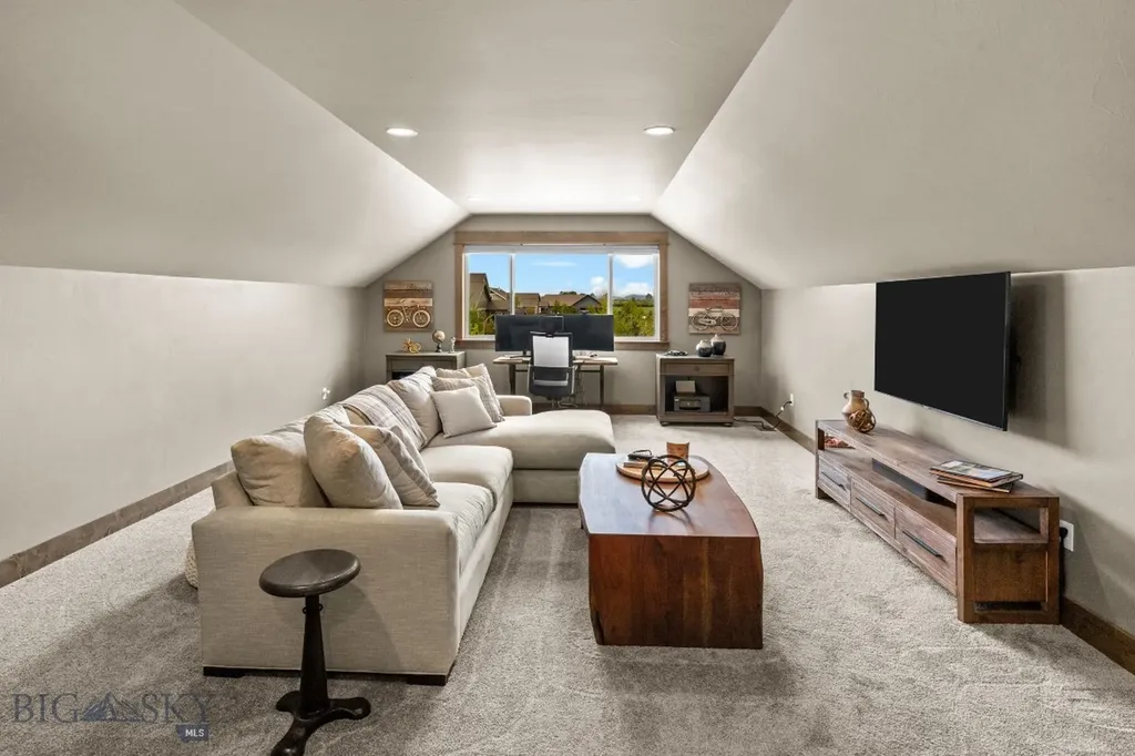 108 Travelers Way Manhattan MT 59741