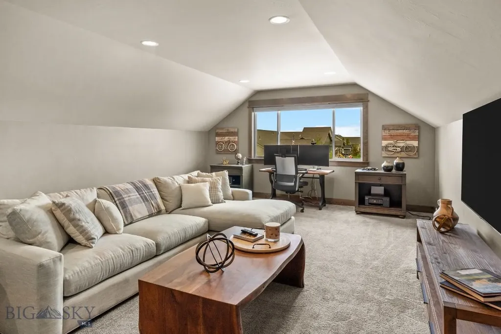 108 Travelers Way Manhattan MT 59741