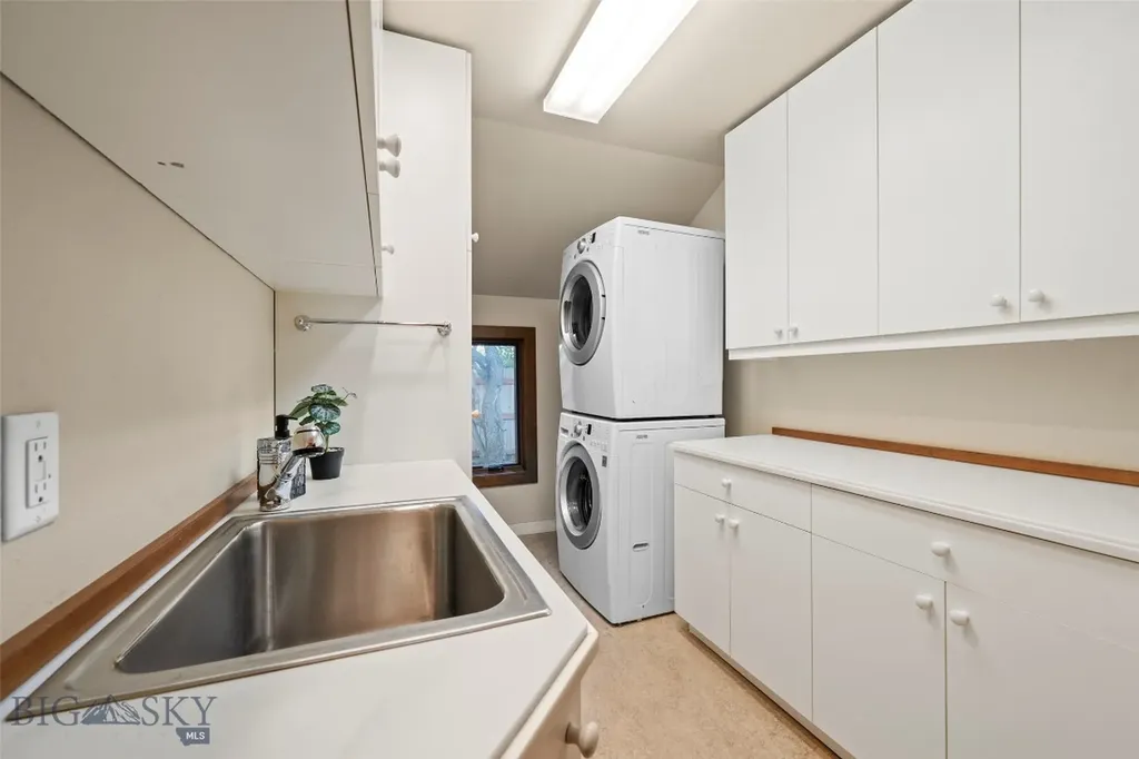104 Heritage Drive Bozeman MT 59715
