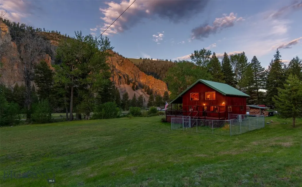 1253 Rock Creek Road Philipsburg MT 59858