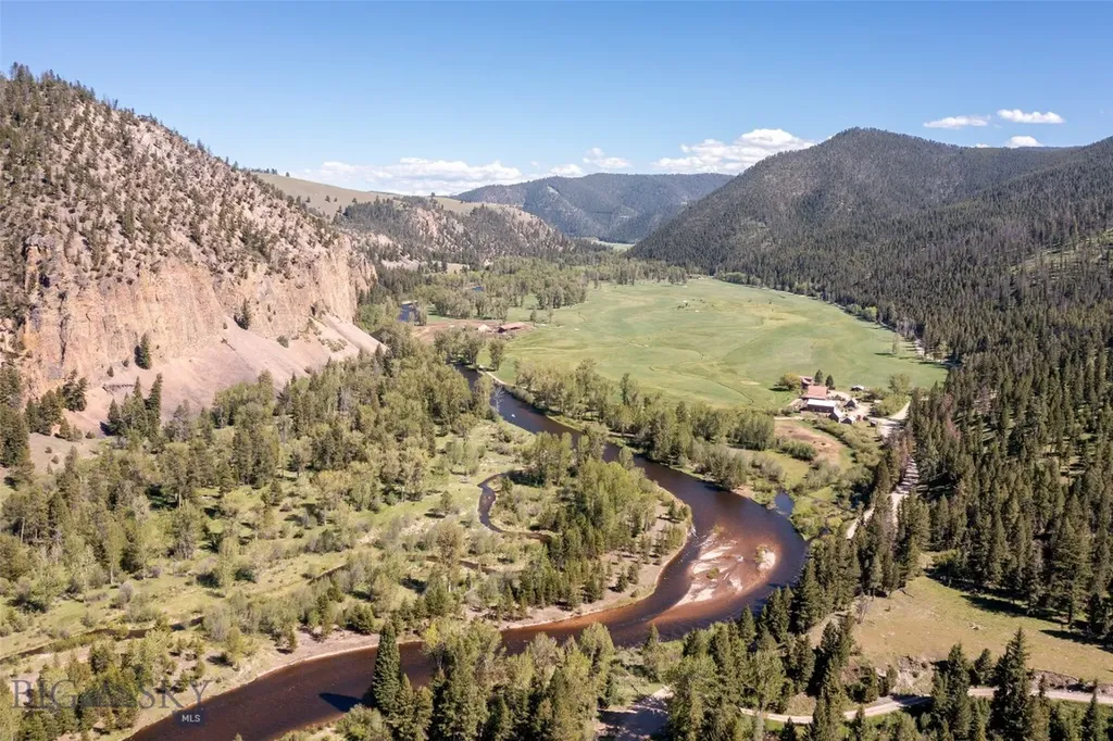 1253 Rock Creek Road Philipsburg MT 59858