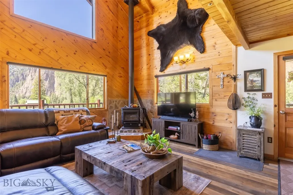 1253 Rock Creek Road Philipsburg MT 59858
