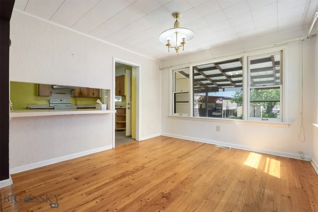 709 Oregon Street Deer Lodge MT 59722