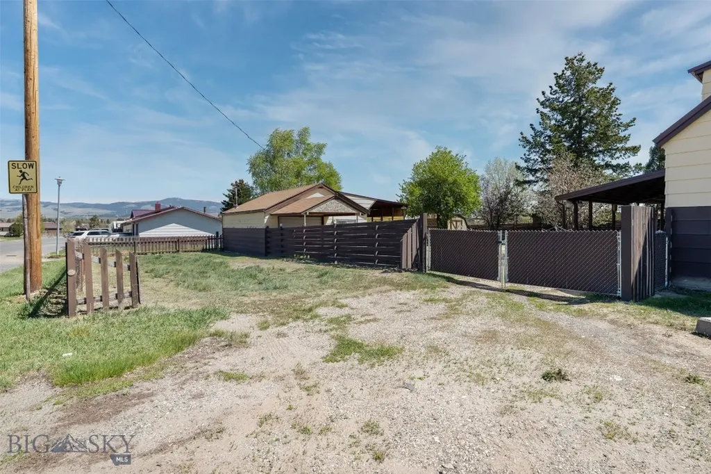 709 Oregon Street Deer Lodge MT 59722