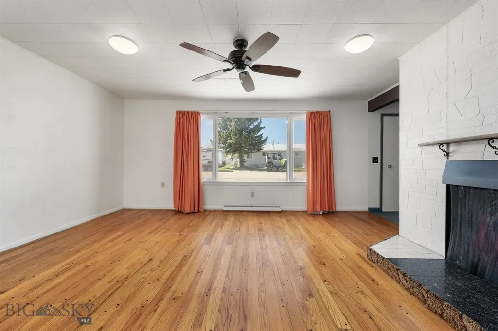 709 Oregon Street Deer Lodge MT 59722