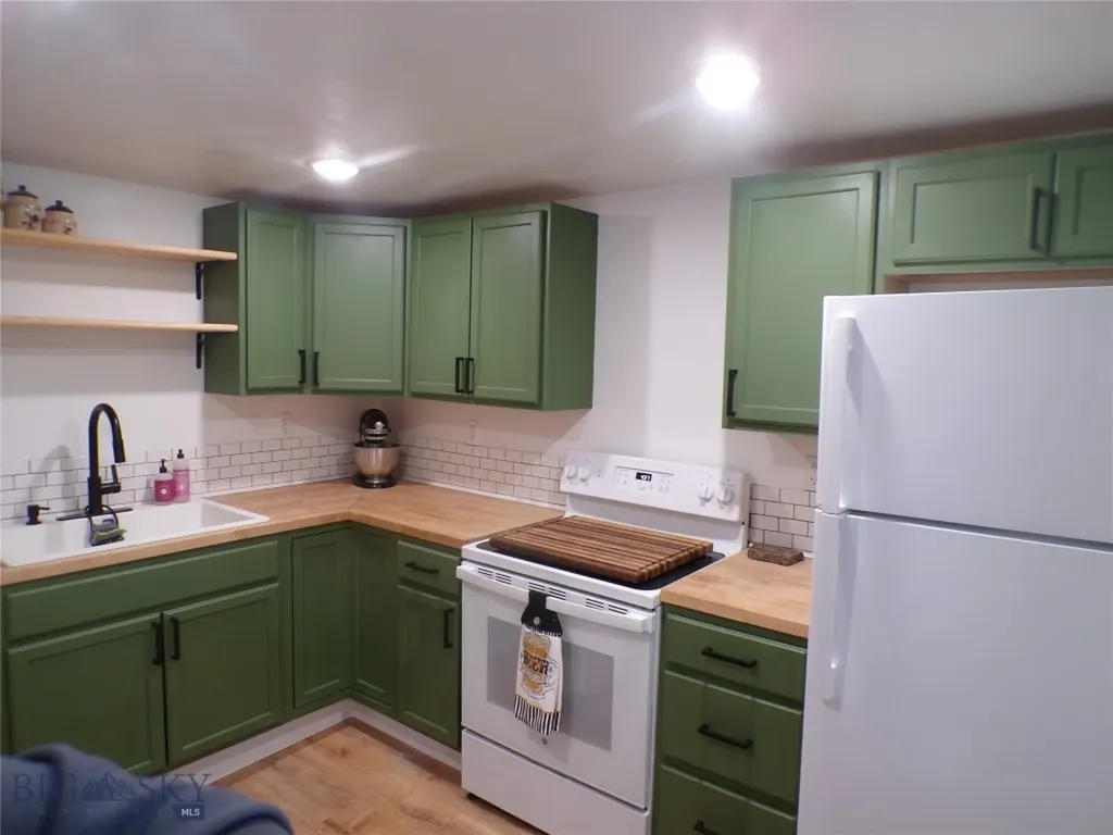 2113 8th Avenue N Great Falls MT 59401