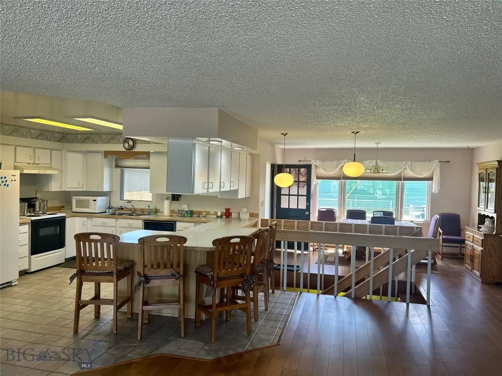 2406 Gladstone Butte MT 59701