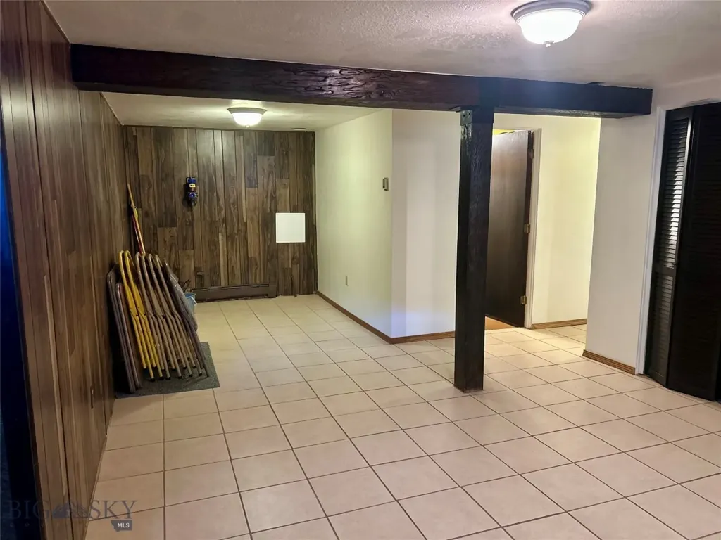 2406 Gladstone Butte MT 59701