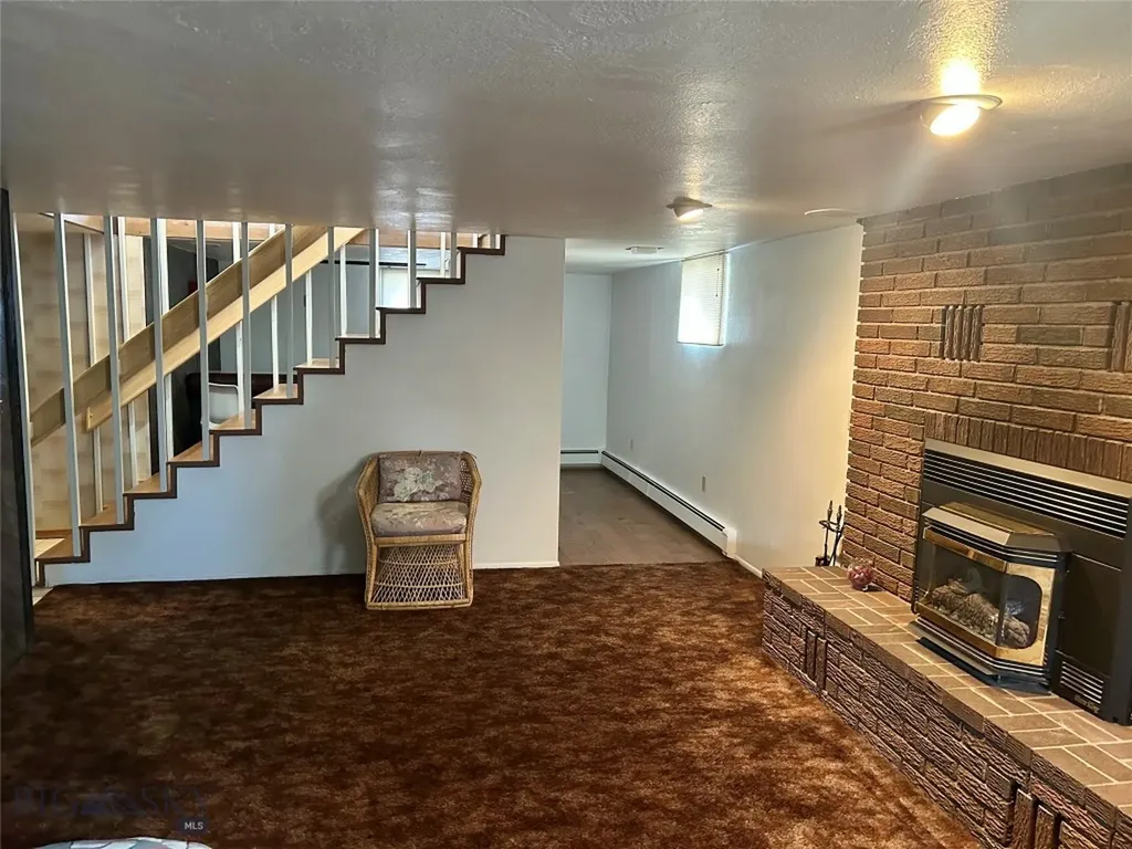 2406 Gladstone Butte MT 59701