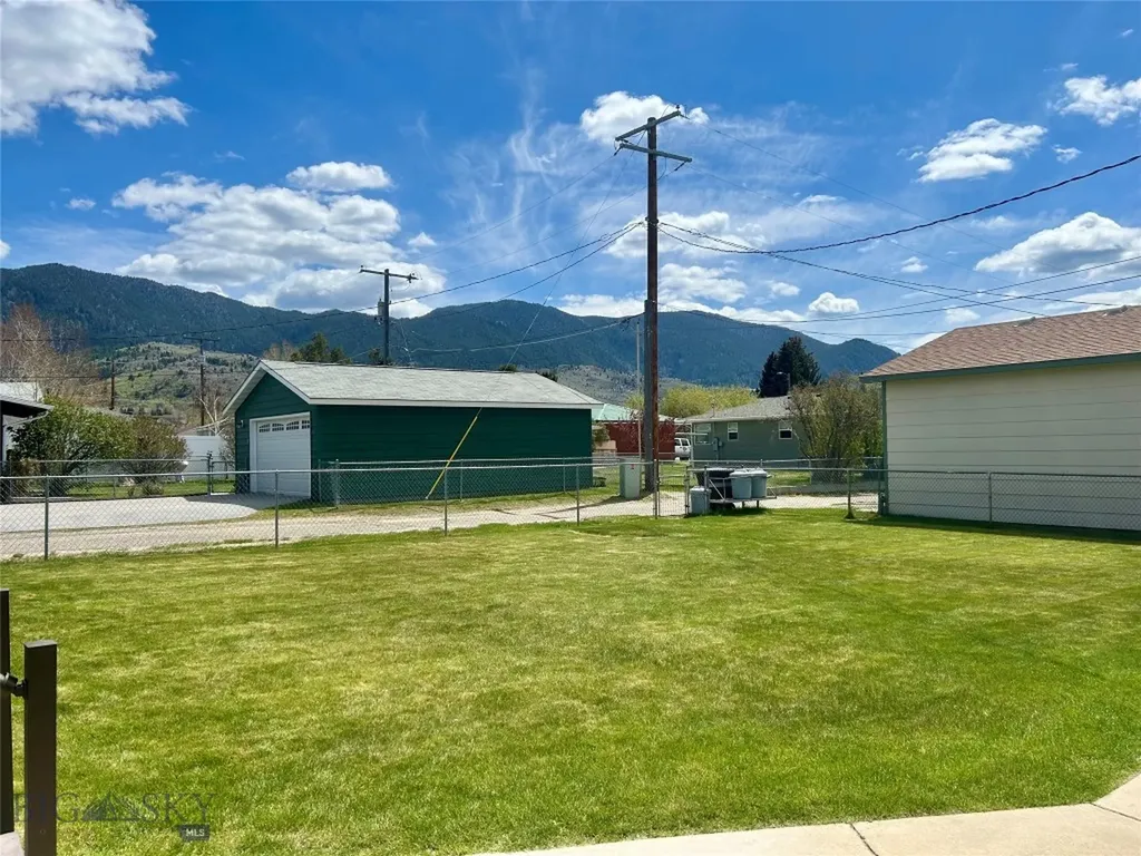 2406 Gladstone Butte MT 59701