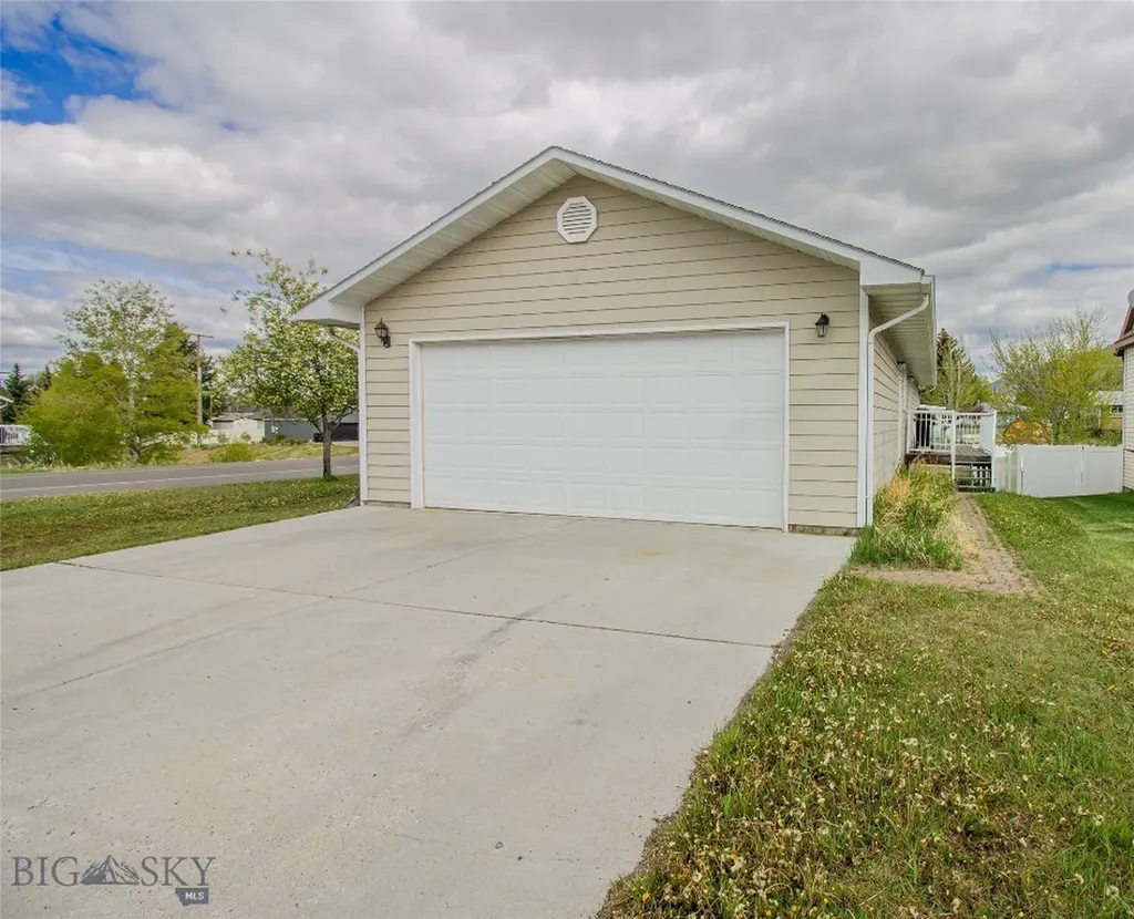 3700 Sheridan Butte MT 59701