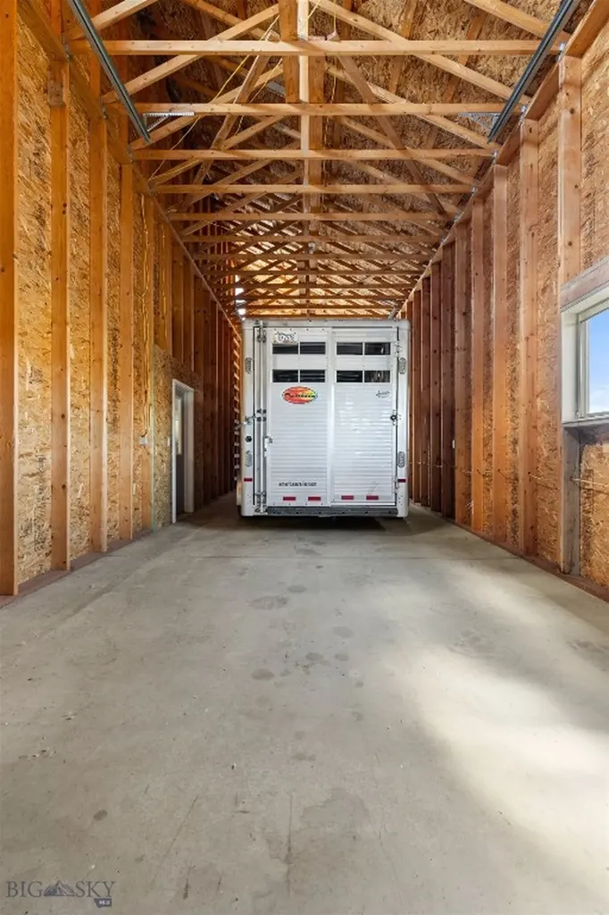 8056 Molt Road Billings MT 59106