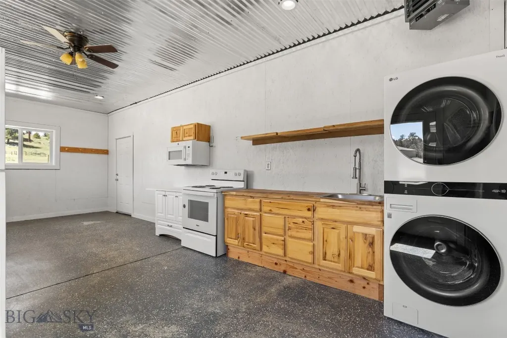 8056 Molt Road Billings MT 59106