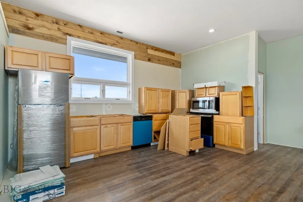 8056 Molt Road Billings MT 59106