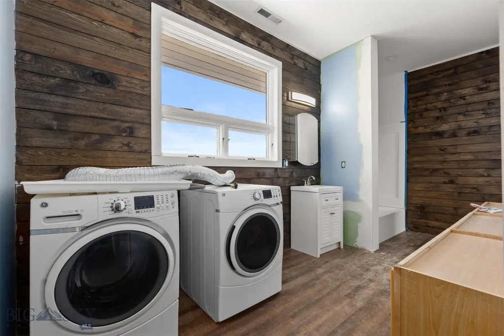 8056 Molt Road Billings MT 59106