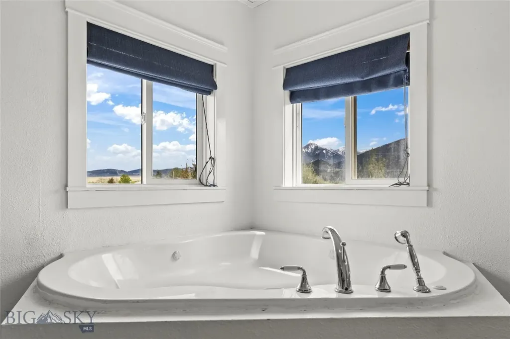 146 Canyon View Livingston MT 59047