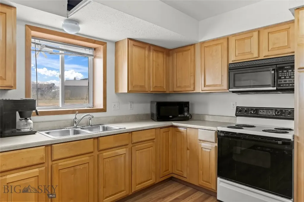 146 Canyon View Livingston MT 59047