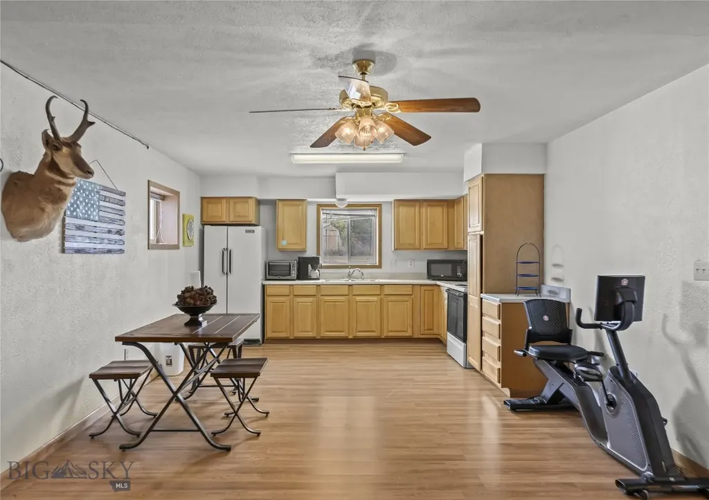 146 Canyon View Livingston MT 59047
