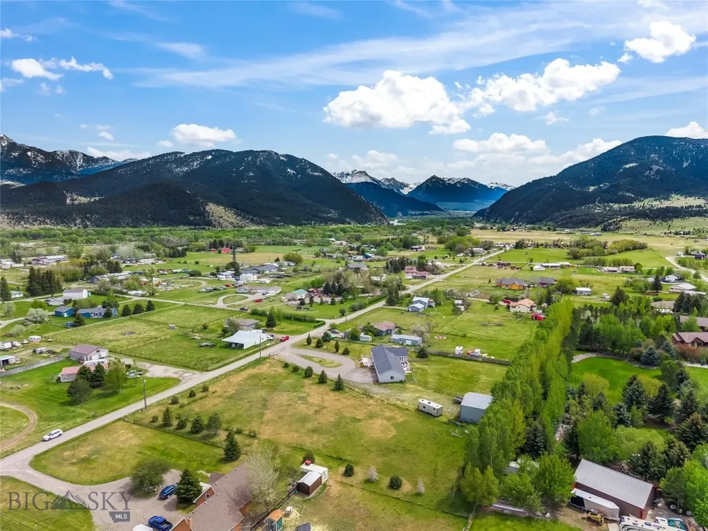 146 Canyon View Livingston MT 59047