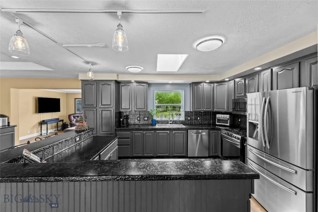 146 Canyon View Livingston MT 59047