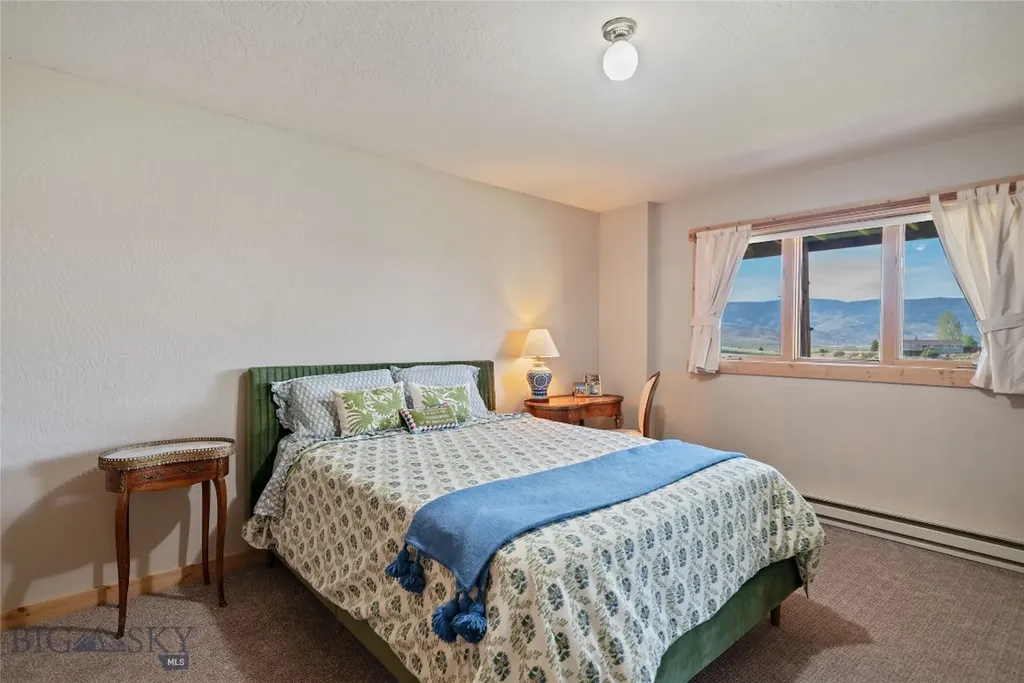 10 Rocky Hollow Trail Livingston MT 59047
