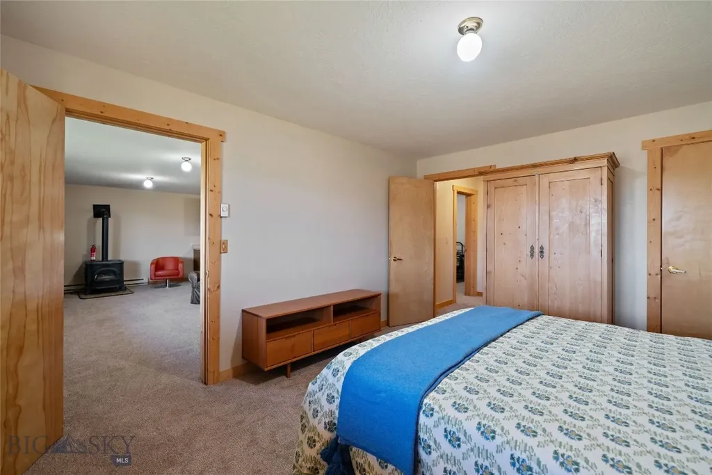10 Rocky Hollow Trail Livingston MT 59047