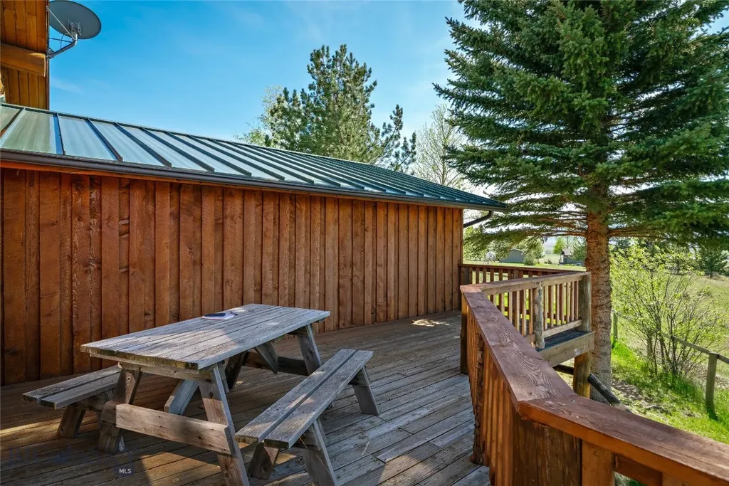 10 Rocky Hollow Trail Livingston MT 59047