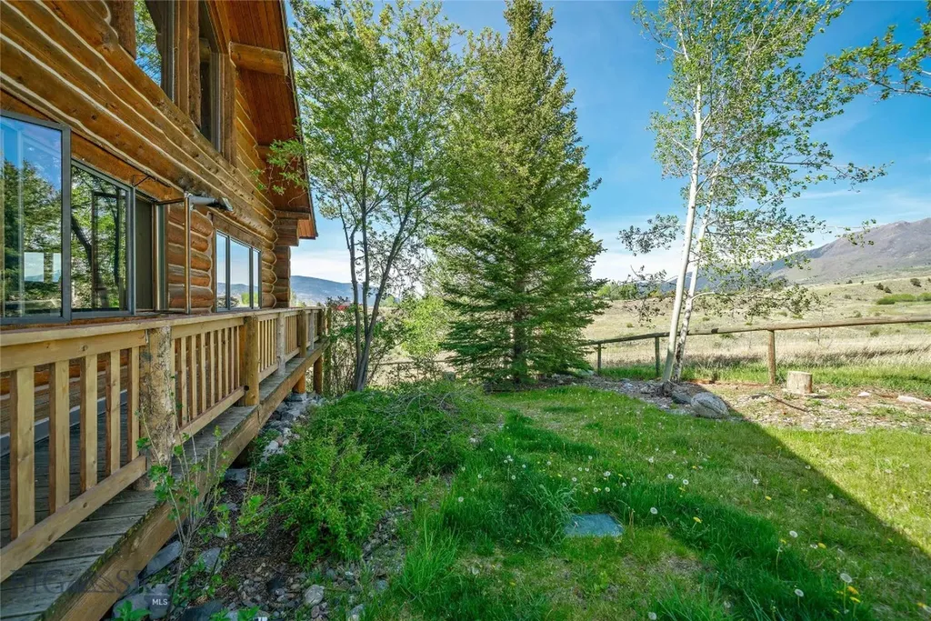 10 Rocky Hollow Trail Livingston MT 59047