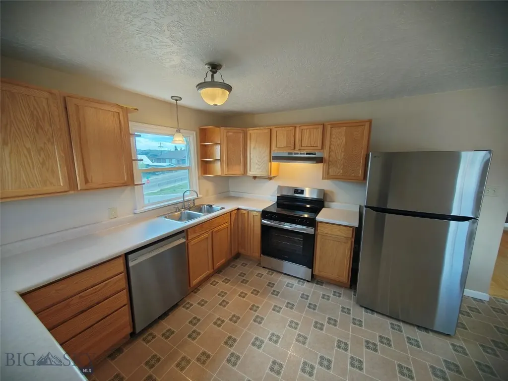 514 S Jackson Butte MT 59701