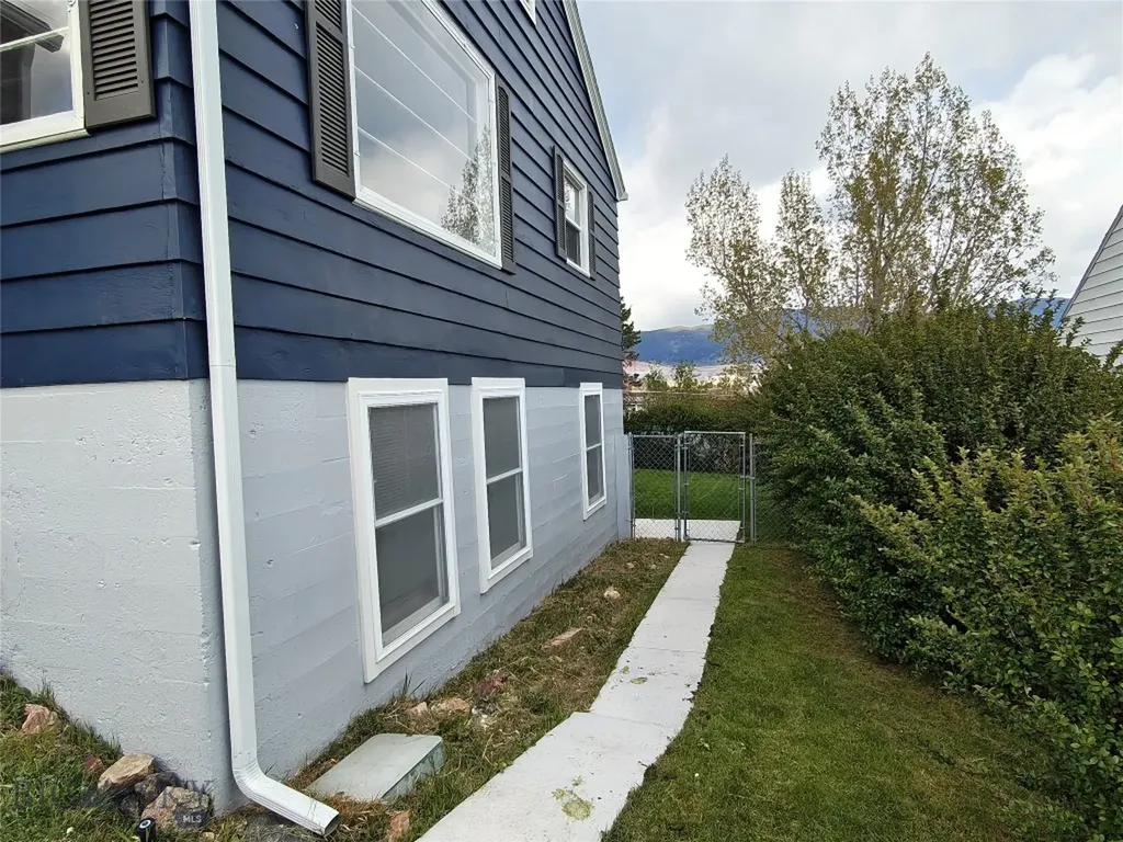 514 S Jackson Butte MT 59701
