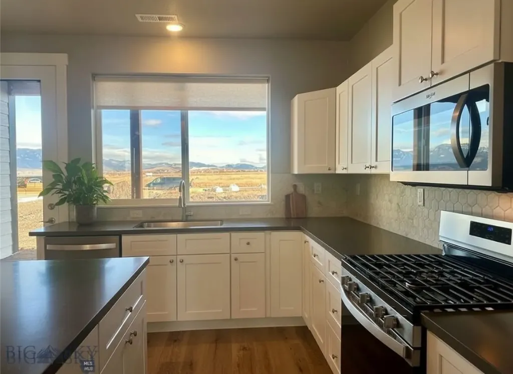 29 N Reliance Avenue Bozeman MT 59718