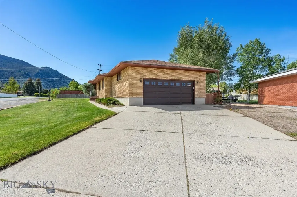 3801 Continental Butte MT 59701