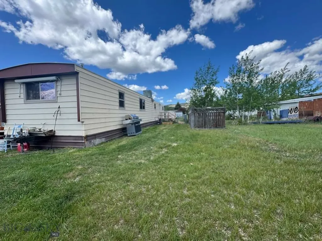 407 & 409 N Washington Street Boulder MT 59632