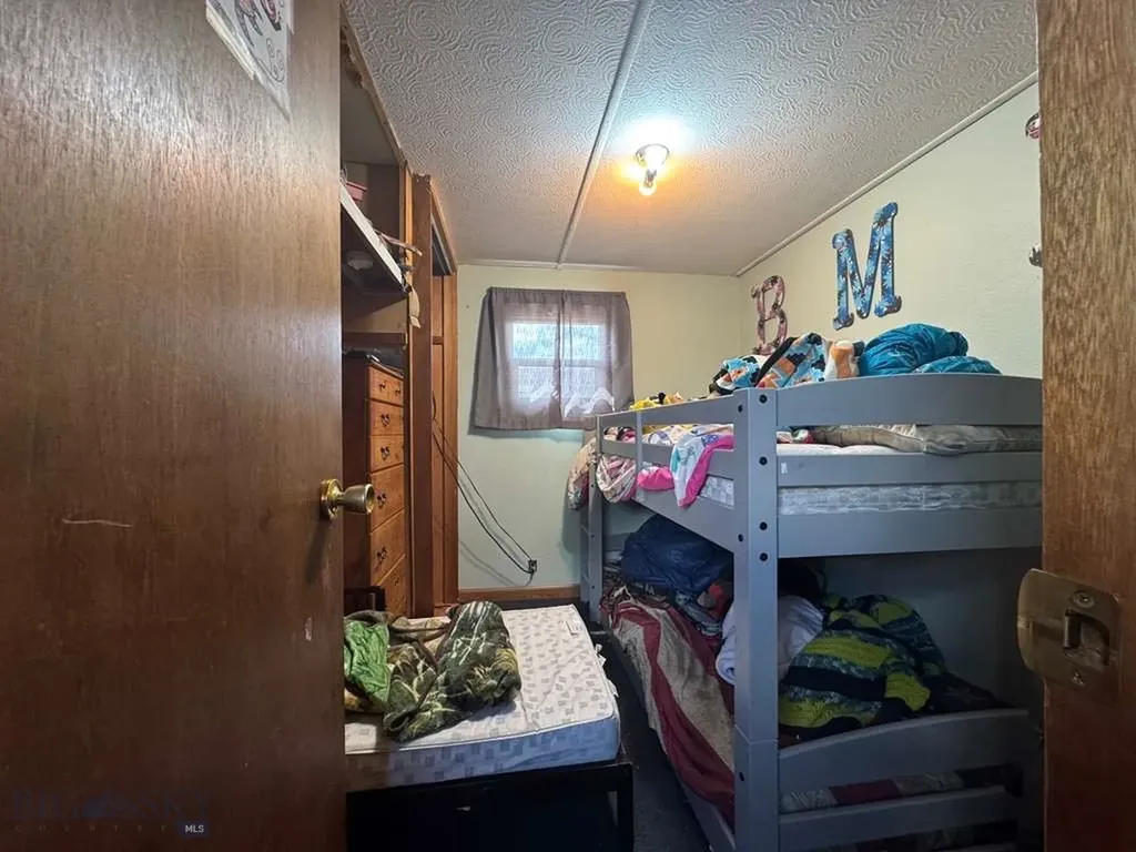 407 & 409 N Washington Street Boulder MT 59632