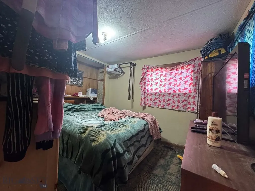 407 & 409 N Washington Street Boulder MT 59632