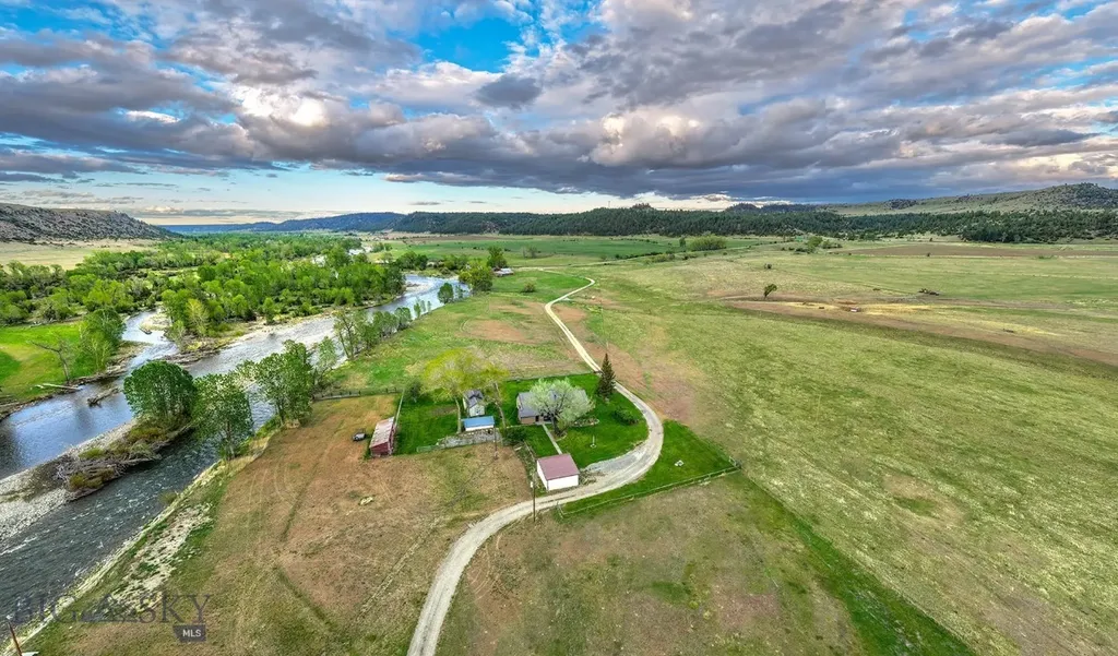 45 Pheasant Lane Columbus MT 59019
