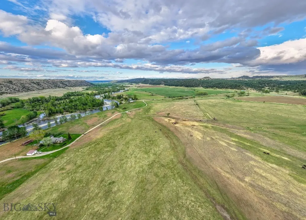 45 Pheasant Lane Columbus MT 59019