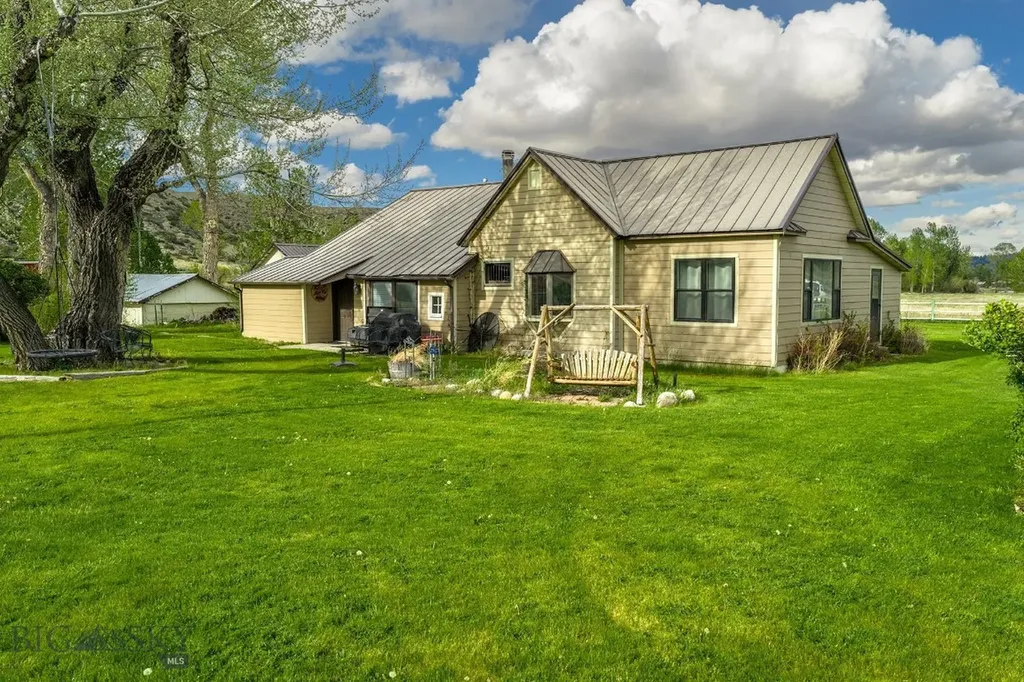 45 Pheasant Lane Columbus MT 59019