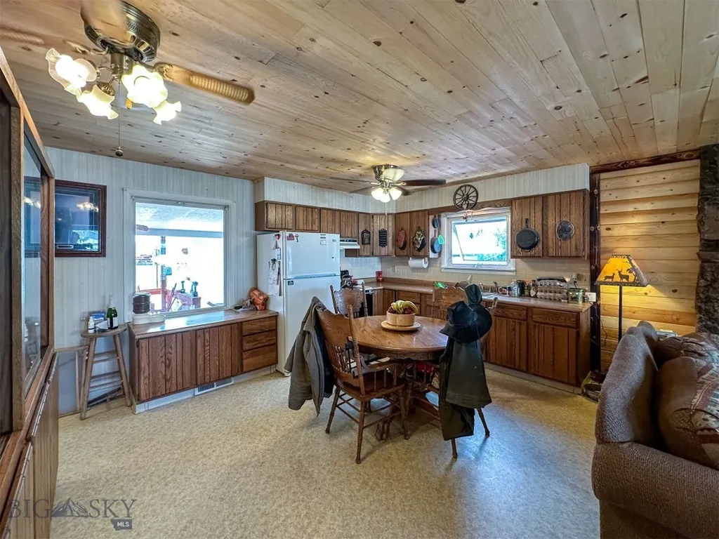 1140 5th Avenue Vaughn MT 59487