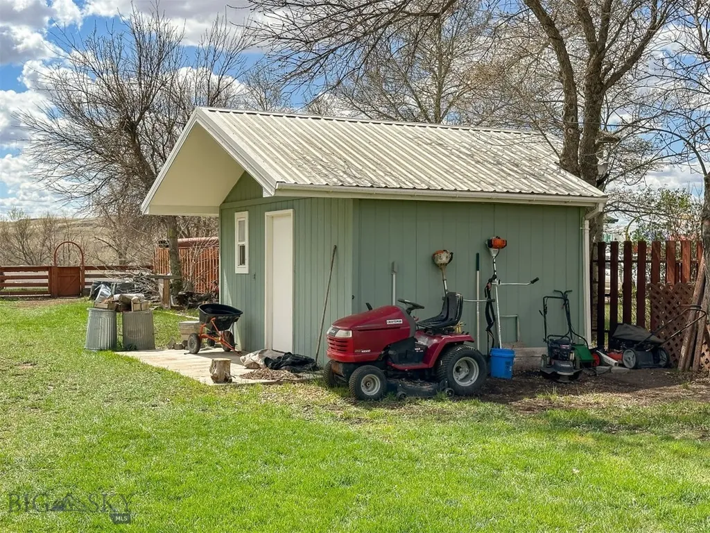1140 5th Avenue Vaughn MT 59487