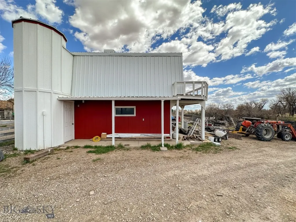 1140 5th Avenue Vaughn MT 59487
