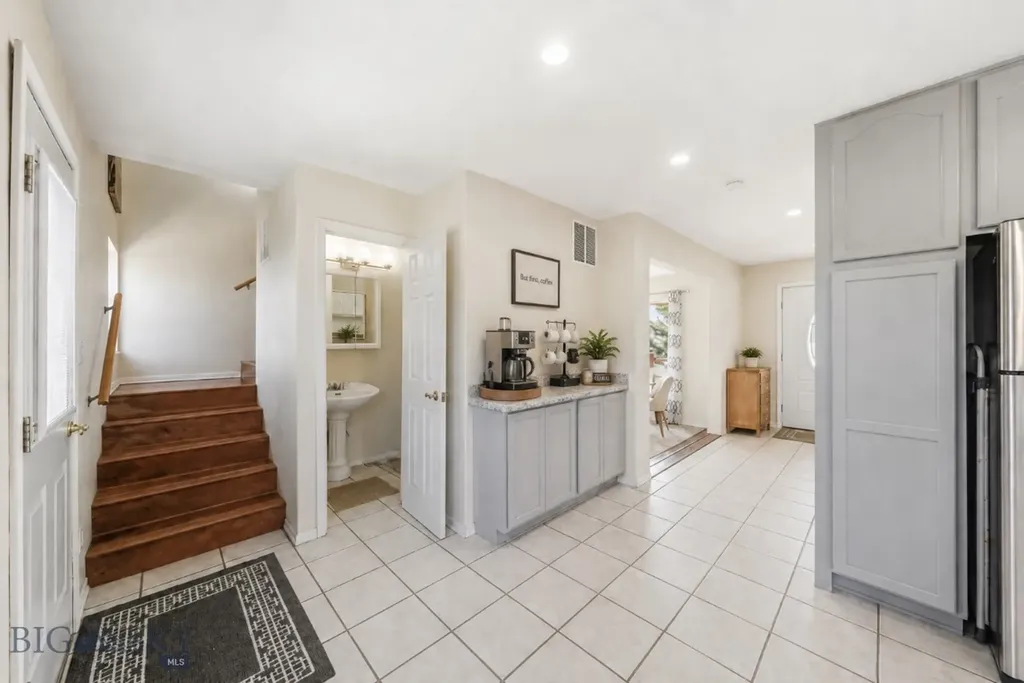 86 Horseshoe Trail Whitehall MT 59759