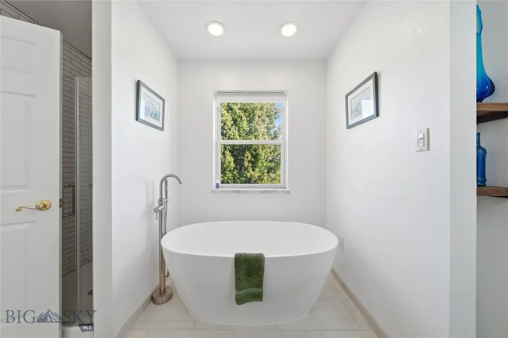 86 Horseshoe Trail Whitehall MT 59759