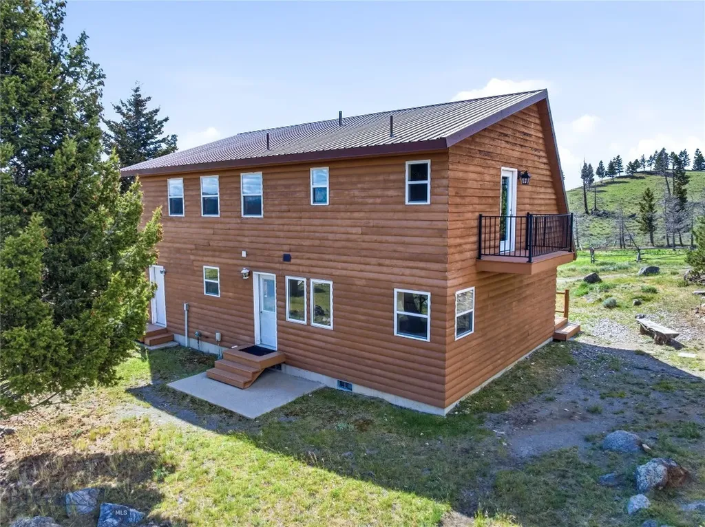 86 Horseshoe Trail Whitehall MT 59759