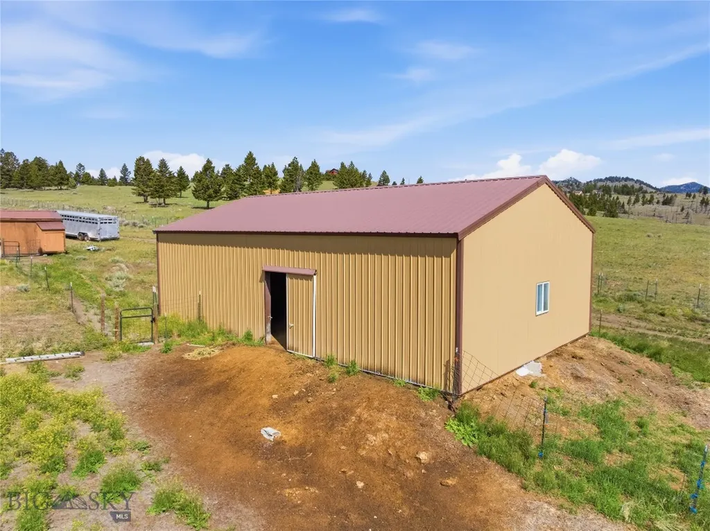 86 Horseshoe Trail Whitehall MT 59759