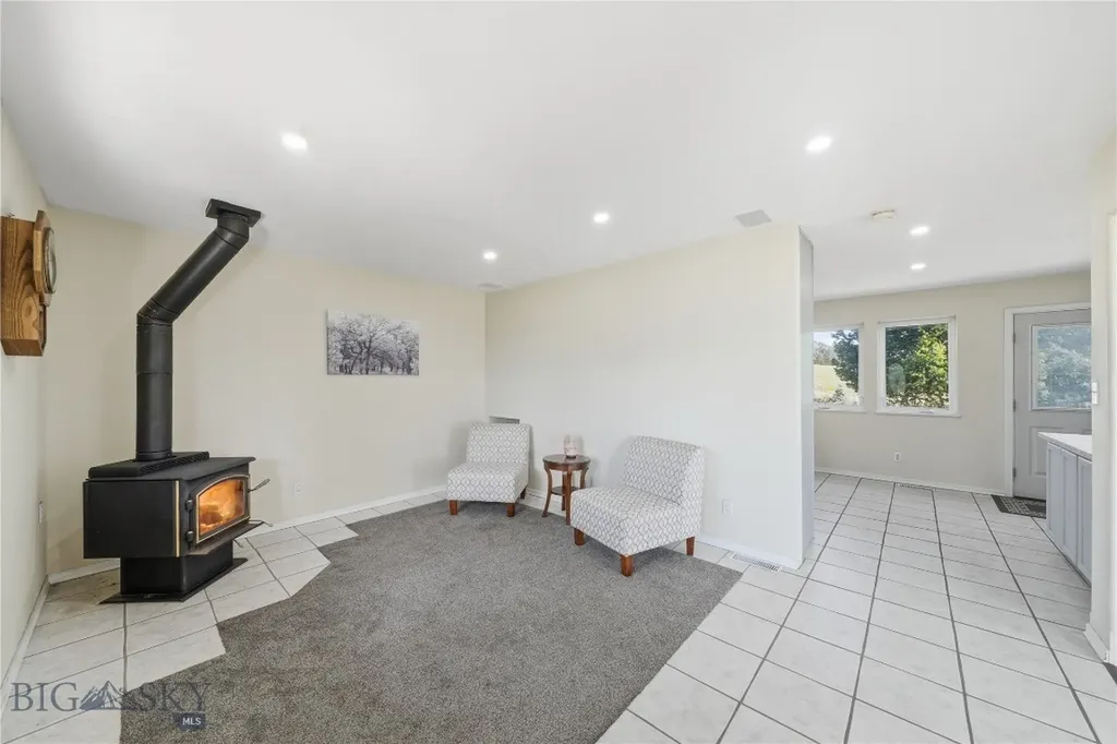 86 Horseshoe Trail Whitehall MT 59759