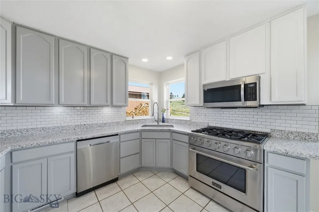 86 Horseshoe Trail Whitehall MT 59759